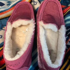Ugg Slippers/ moccasins  size 7 or 6.5